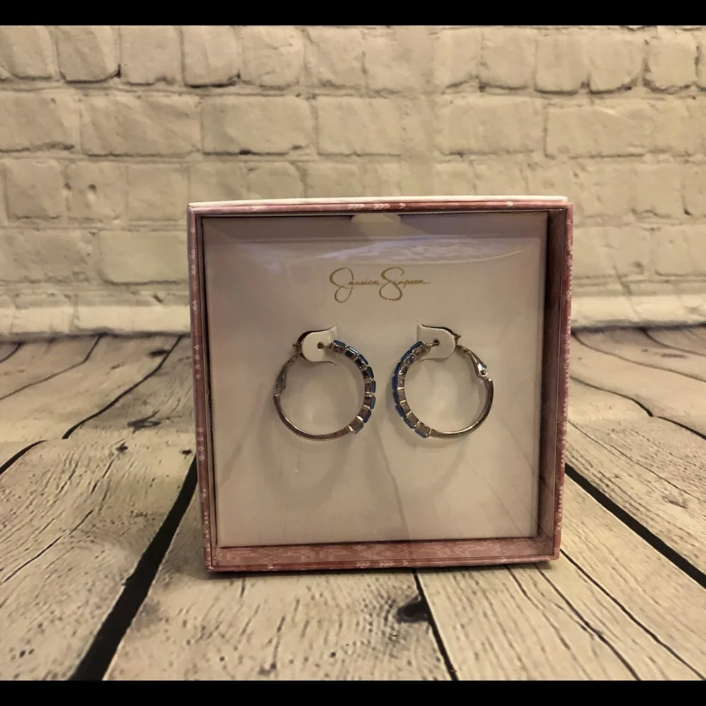 NIB Jessica Simpson blue rhinestone hoop earrings - Picture 2 of 5